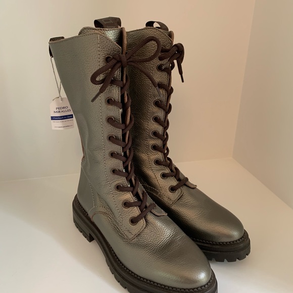 NWT pair of Pedro Meralles combat boots- bronze color size...